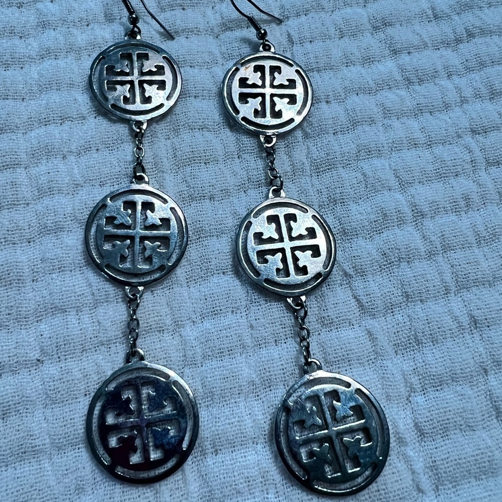 Silver drop earrings